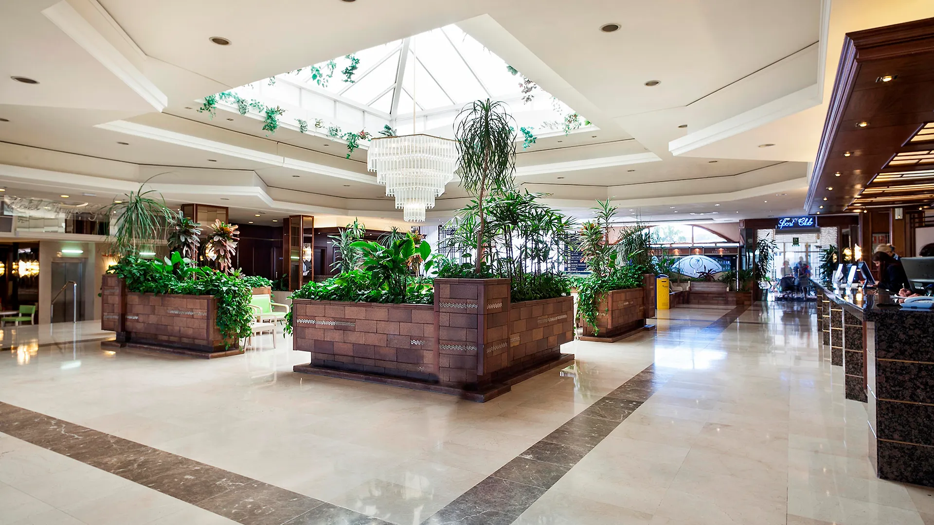 Evenia Olympic Resort 료렛 드 마르 4*,  스페인